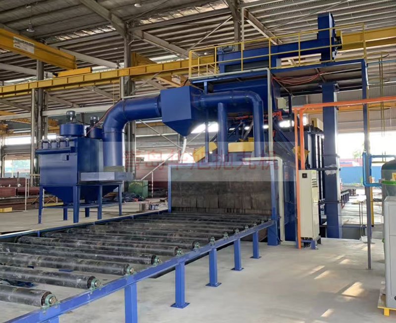 輥道通過(guò)式拋丸機(jī)清理鋼板