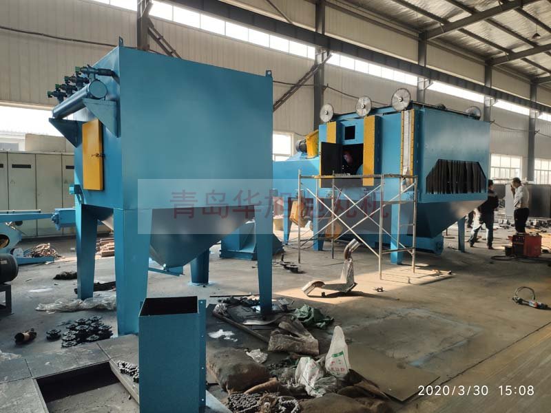 噴漆后的Q3710吊鉤式拋丸機除塵器