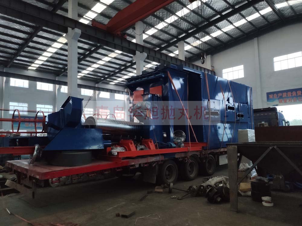 Q3720雙吊鉤式拋丸機發(fā)貨現(xiàn)場